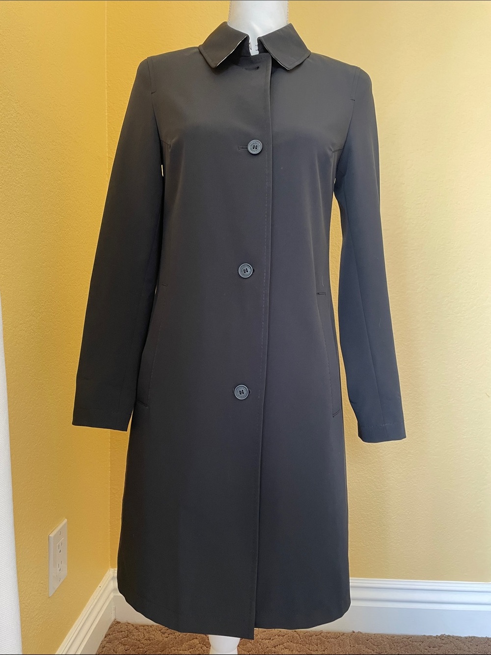 Burberry Classic Navy Single-Breasted Trench Coat- Sz PS/ S